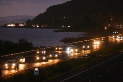 Freeway na noite de sexta, 3 de janeiro de 2020