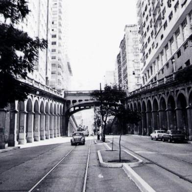 Viaduto Otávio Rocha na década de 70#PASTA: 007454 Fonte: Divulgação Fotógrafo: Não se Aplica