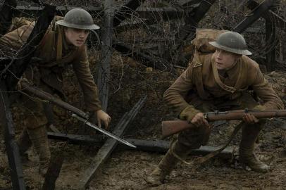 George MacKay and Dean-Charles Chapman in 1917 (2019)