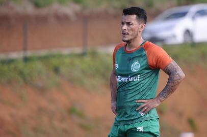  CAXIAS DO SUL, RS, BRASIL (06/01/2019)Treino do Juventude no CT em Caxias do Sul. Na foto, Jonatas Belusso. (Antonio Valiente/Agência RBS)Indexador: ANTONIO VALIENTE / AGENCIA RBS  