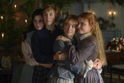  Adoráveis Mulheres (foto) é dirigido por Greta Gerwig, atriz que se mostrou uma talentosa diretora com Lady Bird (2017). O novo longa é mais uma adaptação do livro Mulherzinhas, lançado em 1868 por Louisa May Alcott <!-- NICAID(14359735) -->