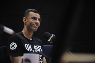  CAXIAS DO SUL, RS, BRASIL (07/01/2020)Show dos esportes com apresentação de Marcelo Rocha e Pedro Petrucci. Convidado meia do Ser Caxias Diogo Oliveira. (Antonio valiente/Agência RBS)