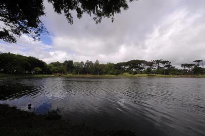  CAXIAS DO SUL, RS, BRASIL, 06/01/2020 - Parque da lagoa do rizzo apresenta boas condições. (Marcelo Casagrande/Agência RBS)