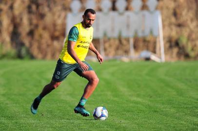  CAXIAS DO SUL, RS, BRASIL, 27/08/2019. Treino do Juventude no CT. O Ju se prepara para o primeiro jogo das quartas-de-final da série C do Campeonato Brasileiro. Na foto, atacante Dalberto. (Porthus Junior/Agência RBS)Indexador: Porthus Junior                  