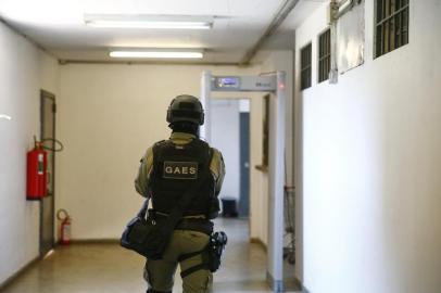  CHARQUEADAS, RS, BRASIL, 09-01-2020: Operação pente fino de revista na PASC (Penitenciária de Alta Segurança de Charqueadas), feita pela Susepe e GAES (FOTO FÉLIX ZUCCO/AGÊNCIA RBS, Editoria de Notícias).<!-- NICAID(14381911) -->