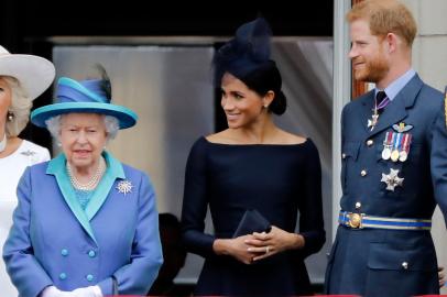 Rainha Elizabeth, Meghan Markle e príncipe Harry