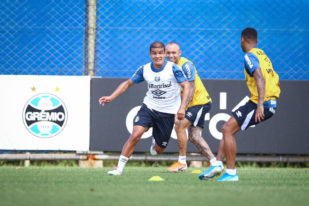 Grêmio acerta empréstimo de jovem atacante para o Caxias até o