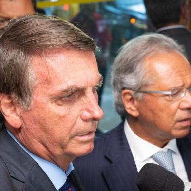  Jair Bolsonaro e Paulo Guedes<!-- NICAID(14387164) -->