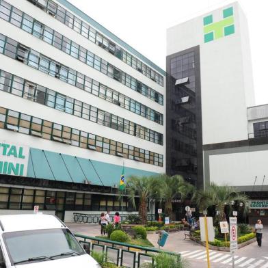  Bento Gonçlaves, RS, BRasil (08/09/2017). O Médico italiano Bartholomeu Tacchini implantou um moderno hospital em Bento Gonçalves na década de 1920. Hoje, o Hospital Tacchini é uma referência de qualidade de atendimento no Brasil. (Roni Rigon?/Pioneiro).