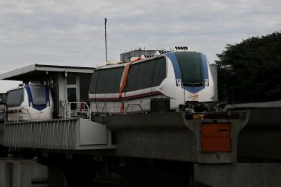  PORTO ALEGRE, RS, BRASIL, 04-06-2018. A aeromóvel que liga a estação do trensurb ao Aeroporto Salgado Filho está parado. (CARLOS MACEDO/AGÊNCIA RBS)