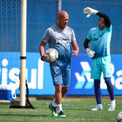 Pre-Temporada Gremio 2020RS - FUTEBOL/ PRE-TEMPORADA GREMIO 2020 - ESPORTES - Jogadores do Gremio realizam treinamento com bola durante a manha desta sexta-feira, na Pre-Temporada Umbro 2020. FOTO: LUCAS UEBEL/GREMIO FBPAEditoria: SPOIndexador: Lucas UebelSecao: futebolFonte: Gremio.netFotógrafo: Gremio 