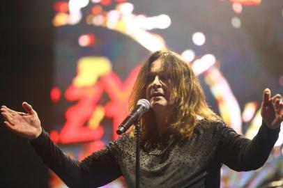  PORTO ALEGRE, RS, BRASIL - 30-04-2015 - Festival Monsters Rock no Estádio do Zequinha. Na imagem de Ozzy Osbourne.(FOTO: CARLOS MACEDO/AGÊNCIA RBS)<!-- NICAID(11378433) -->