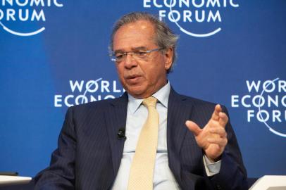  Paulo Guedes, Minister of Economy of Brazil, speaking at the ¿Shaping the Future of Advanced Manufacturing¿ at the World Economic Forum Annual Meeting 2020 in Davos-Klosters, Switzerland, 20 January. Congress Centre - Aspen 2. Copyright by World Economic Forum/Christian ClavadetscherLocal: DavosIndexador: christian clavadetscher<!-- NICAID(14393785) -->