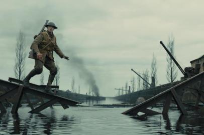 George MacKay as Schofield in 1917, the new epic from Oscar winning filmmaker Sam Mendes.