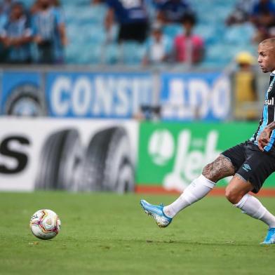 Gremio x CaxiasRS - FUTEBOL/CAMPEONATO GAUCHO 2020 /GREMIO X CAXIAS - ESPORTES - Lance da partida entre Gremio e Caxias disputada na noite desta quarta-feira, na Arena do Gremio, em partida valida pela Campeonato Gaucho 2020. FOTO: LUCAS UEBEL/GREMIO FBPA. EvertonEditoria: SPOIndexador: Lucas UebelSecao: futebolFonte: Gremio.netFotógrafo: Gremio x Caxias<!-- NICAID(14397070) -->