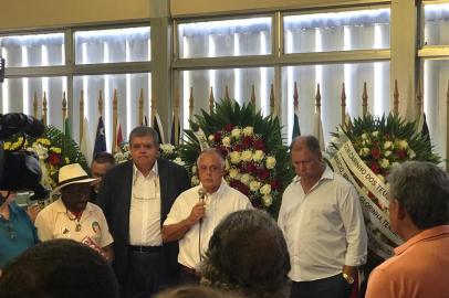 Fernando Carvalho e Carlos Marun falam no velório de Ibsen Pinheiro 25/01/2020 - Assembleia Legislativa