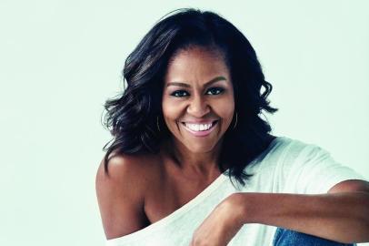 michelle obama<!-- NICAID(13847799) -->