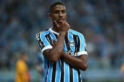  PORTO ALEGRE, RS, BRASIL, 10.04.2019. Grêmio enfrenta o Rosario Central, na Arena, em jogo válido pela quarta rodada da fase de grupos da Libertadores.FOTO: JEFFERSON BOTEGA/AGÊNCIA RBSIndexador: Jeff Botega<!-- NICAID(14034263) -->