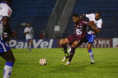  SÃO LEOPOLDO, RS, BRASIL - 29.01.2020 - Aimoré e Caxias se enfrentam no Estádio Cristo Rei, pela 3ª rodada do Campeonato Gaúcho. (Foto: Marco Favero/Agencia RBS)