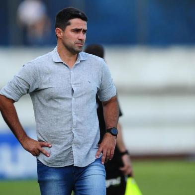  CAXIAS DO SUL, RS, BRASIL, 02/02/2020. SER Caxias x Brasil-Pel, jogo válido pela quarta rodada do Campeonato Gaúcho (Gauchão 2020), Taça Cel. Ewaldo Poeta. Relizado no estádio Centenário. (Porthus Junior/Agência RBS)