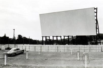  O Park Auto Cine foi inaugurado, na Zona Sul de Porto Alegre, em novembro de 1970.<!-- NICAID(14409778) -->