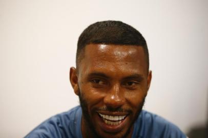  PORTO ALEGRE, RS, BRASIL - 06.02.2020 - Matéria especial com o jogador do Grêmio Paulo Miranda. (Foto: Félix Zucco/Agencia RBS)