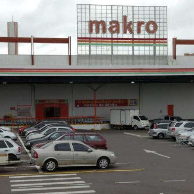  Loja Makro.<!-- NICAID(6329461) -->