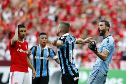  PORTO ALEGRE, RS, BRASIL,15/02/2020- Gre-Nal 423, válido pela semifinal do primeiro turno do Gauchão. (FOTOGRAFO: MATEUS BRUXEL / AGENCIA RBS)<!-- NICAID(14420640) -->