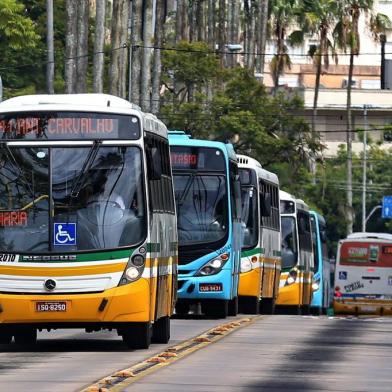  PORTO ALEGRE - BRASIL - Renovação de ônibus na Capital não segue o que era determinado na licitação do transporte público de 2016. Entre os consórcios licitados, alguns não adquirem carros novos desde 2017.( FOTOS:LAURO ALVES/AGENCIARBS)<!-- NICAID(14421421) -->