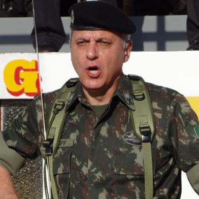 O general gaúcho Valério Stumpf Trindade será novo comandante do Comando Militar do Sul. <!-- NICAID(14426192) -->