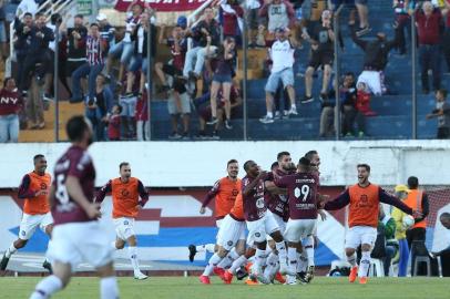  CAXIAS DO SUL, RS, BRASIL - 22.02.2020 - Caxias e Grêmio se enfrentam pela final da Taça Edwaldo Poeta (1º turno) do Campeonato Gaúcho 2020, no Estádio Centenário. (Foto: Lauro Alves/Agencia RBS)