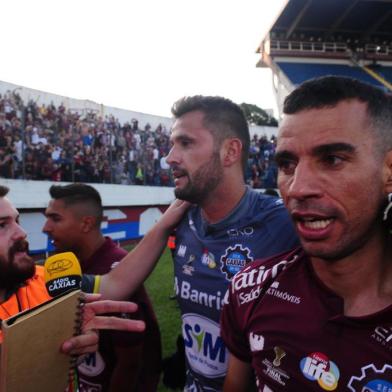  CAXIAS DO SUL, RS, BRASIL, 22/02/2020. Caxias x Grêmio, jogo da final da Taça Cel. Ewaldo Poeta, primeiro turno do Campeonato Gaúcho 2020 (Gauchão 2020), realizado no estádio Centenário. (Porthus Junior/Agência RBS)<!-- NICAID(14428722) -->