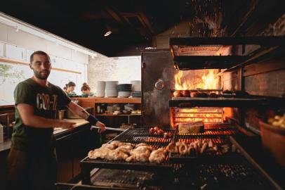 At Corte Comedor steakhouse, where meat is grilled in the Uruguayan style, steak, chorizo and flan are among the menu items. The only thing thatâ¿¿s consistent in Argentina is change: Political about-faces happen regularly, and the economy is often in fluBUENOS AIRES, Argentina â BC-TRAVEL-TIMES-36-BUENOS-AIRES-ART-NYTSF â At Corte Comedor steakhouse, where meat is grilled in the Uruguayan style, steak, chorizo and flan are among the menu items. The only thing thatâs consistent in Argentina is change: Political about-faces happen regularly, and the economy is often in flux. In October, Argentines voted out the right-wing party that had been in power for four years, replacing it with the leftist Frente de Todos, in an election that reflected dissatisfaction with inflation and other economic problems. The residents of Buenos Aires are so used to these kinds of ups and downs, though, that the city continues on, regardless, producing amazing new restaurants; inventing fresh ways to showcase the countryâs always-thrilling wine offerings; developing an exceptionally stimulating arts scene; and coming up with creative twists on tradition in everything from aperitifs to bookstores. Visiting Buenos Aires is always filled with new discoveries and beloved stalwarts. (Agustin Nieto/The New York Times)--ONLY FOR USE WITH ARTICLE SLUGGED -- BC-TRAVEL-TIMES-36-BUENOS-AIRES-ART-NYTSF -- OTHER USE PROHIBITED.Indexador: Agustin NietoFonte: NYTSFFotógrafo: STR<!-- NICAID(14427092) -->