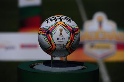  CAXIAS DO SUL, RS, BRASIL, 22/02/2020. Caxias x Grêmio, jogo da final da Taça Cel. Ewaldo Poeta, primeiro turno do Campeonato Gaúcho 2020 (Gauchão 2020), realizado no estádio Centenário. (Porthus Junior/Agência RBS)<!-- NICAID(14428472) -->