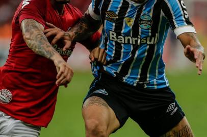  PORTO ALEGRE, RS, BRASIL, 14.04.2019. Inter e Grêmio se enfrentam no Beira-Rio em primeira partida pela final do Campeonato Gaúcho 2019. Clássico é o Gre-Nal de número 419.(Foto: Marco Favero / Agencia RBS)Indexador: Felix Zucco<!-- NICAID(14038305) -->