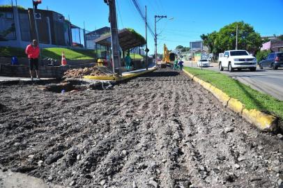 Após temporal, operação realiza obras em nove bairros de Caxias do Sul<!-- NICAID(14433372) -->