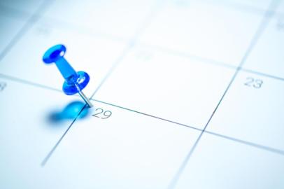  Blue push pin on calendar 29th leap year day of the monthFonte: 320844210<!-- NICAID(14433801) -->