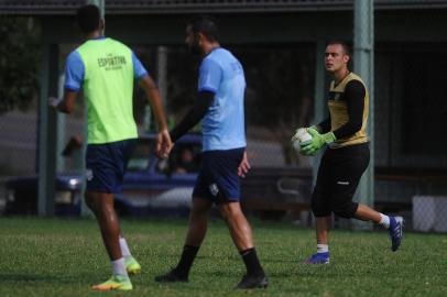  BENTO GONÇALVES, RS, BRASIL, 15/01/2020 - Esportivo faz últimos ajustes antes de encarar o Juventude, no último teste antes do Gauchão 2020. (Marcelo Casagrande/Agência RBS)<!-- NICAID(14388297) -->