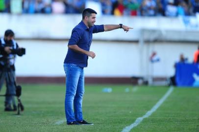  CAXIAS DO SUL, RS, BRASIL, 22/02/2020. Caxias x Grêmio, jogo da final da Taça Cel. Ewaldo Poeta, primeiro turno do Campeonato Gaúcho 2020 (Gauchão 2020), realizado no estádio Centenário. (Porthus Junior/Agência RBS)<!-- NICAID(14428627) -->