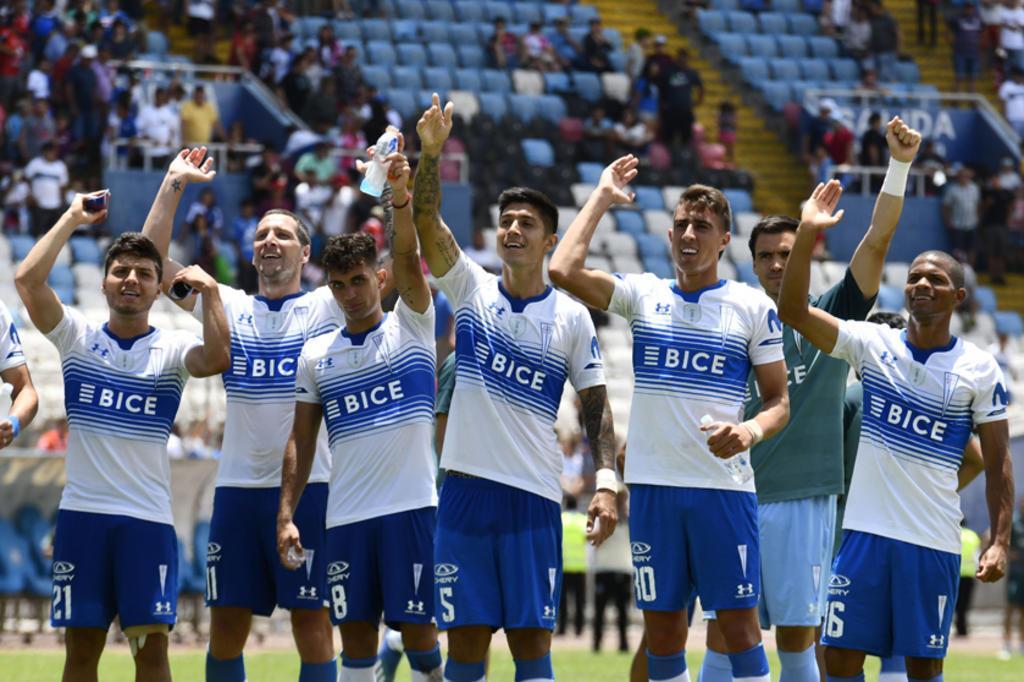 Com um a mais, Internacional empata com a Universidad de Chile