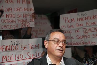  PORTO ALEGRE, RS, BRASIL, 26-06-2017. Julgamento, no Tribunal de Justiça do Estado, dos pais das vítimas da Boate Kiss, incendiada em 2013 em Santa Maria. Na foto: Flávio Silva, pai de vítima (ANDRÉ ÁVILA/AGÊNCIA RBS)<!-- NICAID(12994197) -->