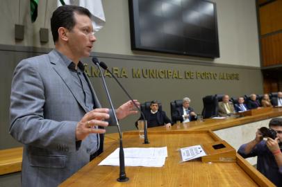 Outorga do Título de Cidadão de Porto Alegre ao Senhor Luiz Carlos Bohn. Na foto, prefeito de Porto Alegre Nelson Marchezan Jr.(Foto: Débora Ercolani/CMPA)