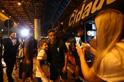  PORTO ALEGRE, RS, BRASIL - Chegada do Universidad Católica na véspera do jogo contra o Internacional pela Copa Libertadores da América 2020.