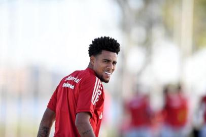  Centroavante Gustagol no treino do Inter no CT Parque Gigante. Foto Ricardo Duarte/Internacional<!-- NICAID(14438573) -->