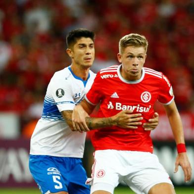  PORTO ALEGRE, RS, BRASIL - 03.03.2020 - Inter e Universidad Católica-CHI jogam no Estádio Beira-Rio, pelo primeiro jogo da fase de grupos da Copa Libertadores da América 2020. (Foto: Marco Favero/Agencia RBS)<!-- NICAID(14438819) -->