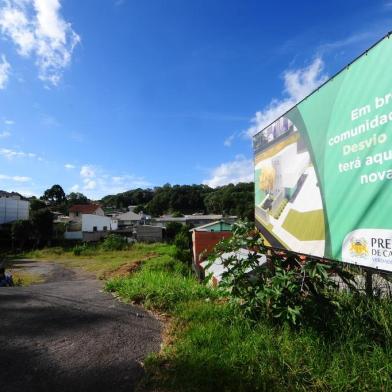  CAXIAS DO SUL, RS, BRASIL, 06/03/2020. Áreas da prefeitura que estão sendo ocupadas por outras entidades/empresas ou estão abandonadas. Na foto, Centro comunitário demolido na Vila Romana, na região do Desvio Rizzo. (Porthus Juniro/Agência RBS)<!-- NICAID(14443050) -->