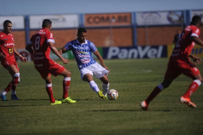  BENTO GONÇALVES, RS, BRASIL (01/03/2020) - Jogo entre Esportivo e São Luiz de Ijuí, pela primeira rodada do segundo turno do Campeonato Gaúcho no Estádio Montanha dos Vinhedos em Bento Gonçalves. (Marcelo Casagrande/Agência RBS)<!-- NICAID(14436385) -->