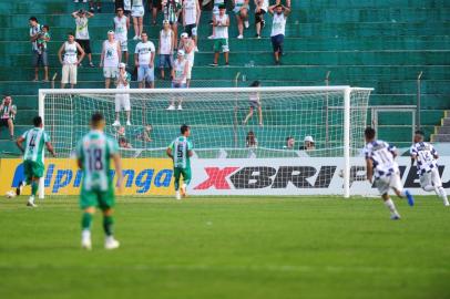  CAXIAS DO Sul, RS, BRASIL, 07/03/2020. Juventude x São José-PoA, jogo válido pela segunda rodada da Taça Francisco Novelletto Neto, segundo turno do Campeonato Gaúcho (Gauchão 2020), realizado no estádio Alfredo Jaconi. (Porthus Junior/Agência RBS)<!-- NICAID(14443953) -->