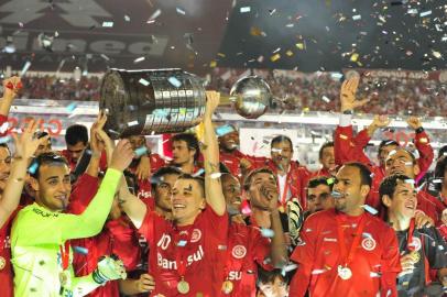  Jogo final da Copa Libertadores da América 2010 - Estádio Beira-Rio. Taça<!-- NICAID(5479497) -->