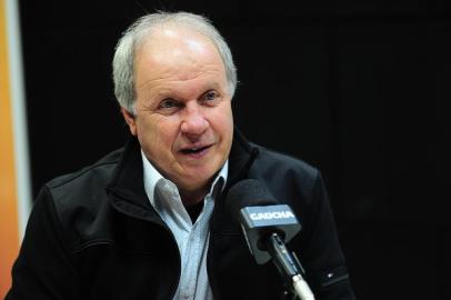  CAXIAS DO SUL, RS, BRASIL, 26/08/2019. Osvaldo Pioner, diretor geral de futebol do Juventude é o e convidado do Show dos Esportes da Gaúcha Serra. (Porthus Junior/Agência RBS)<!-- NICAID(14222898) -->